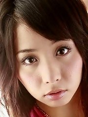 Teen Tomoe Hinatsu in mini skirt