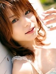 Tina Yuzuki cute Asian teen model