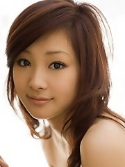 Beautiful Asian teen is hot in her bikini