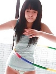 Machiko is such a cute little liar. She said she sucked at hula hooping, but compared to other Japanese chakuero girls, Machiko is definitely in the t