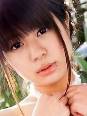 Mina is smiling under the sunshine, but once invited to a dark room, she reveals something wild from her deep mind