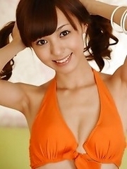 Skinny and sexy Japanese av idol Aino Kishi shows her amazing naked body