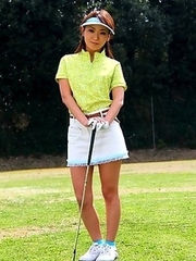 Sexy Erika Hiramatsu playing golf