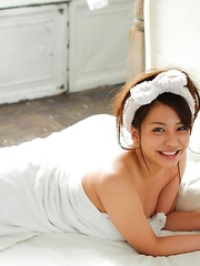 Mei Matsumoto loves covering big tits and body in white Mei Matsumoto loves covering big tits and body in white