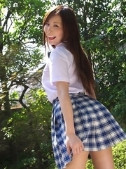 Iyo Hanaki in uniform wants to take classes out of school