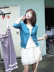 Juri Kitahara gives blowjob and rubs pussy