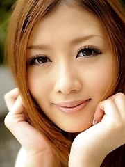 Uta Kohaku pinches her tities